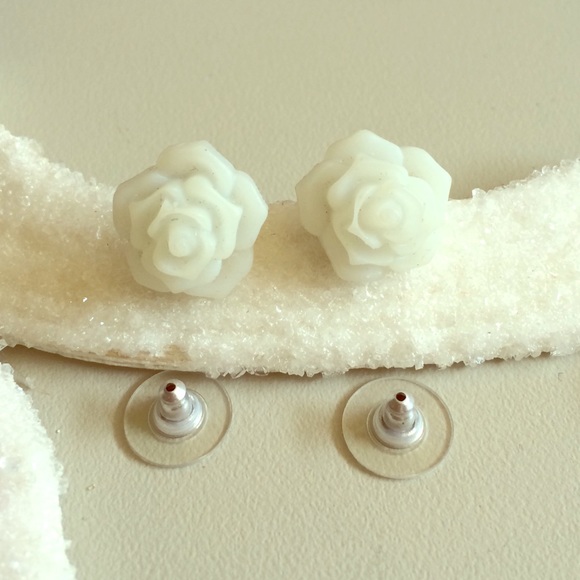 White Matte rose earrings