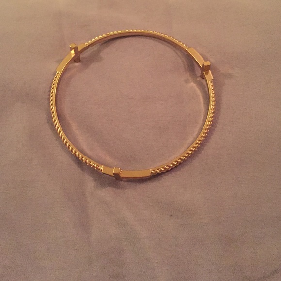 SM bangle