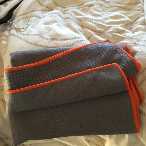 Yogitoes mat towel