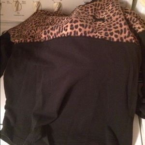 PINK VS cheetah pull over