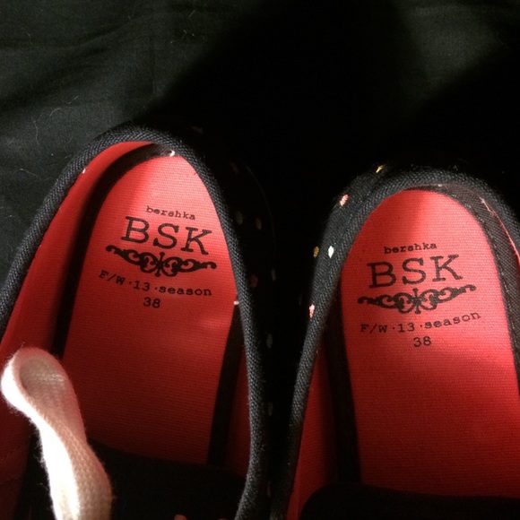 Black shoes - Picture 3 of 3