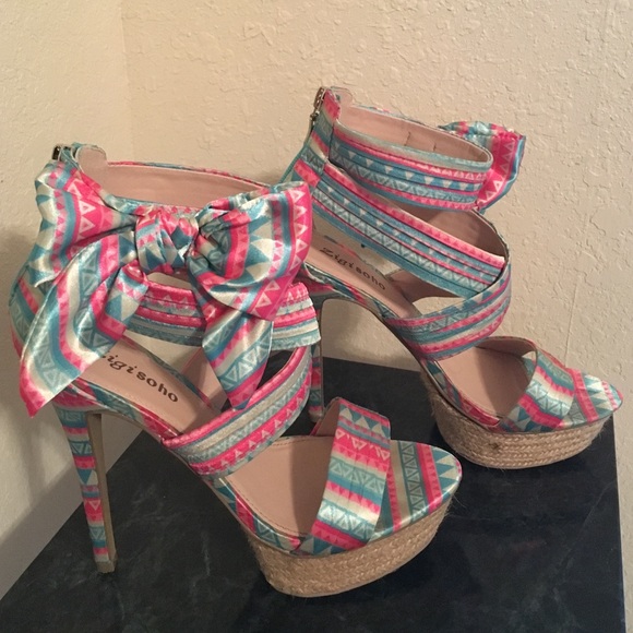 Tribal print heels