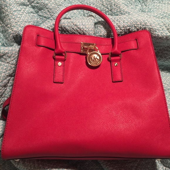 Authentic Michael Kors Hamilton Tote.