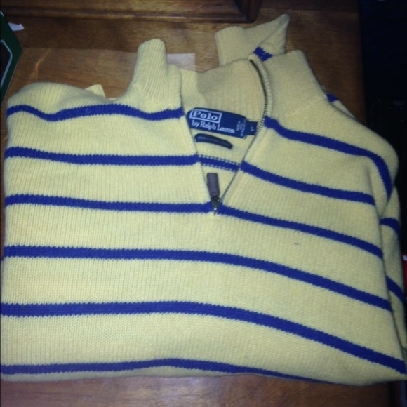Polo sweater by Ralph Lauren size large BRAND NEW