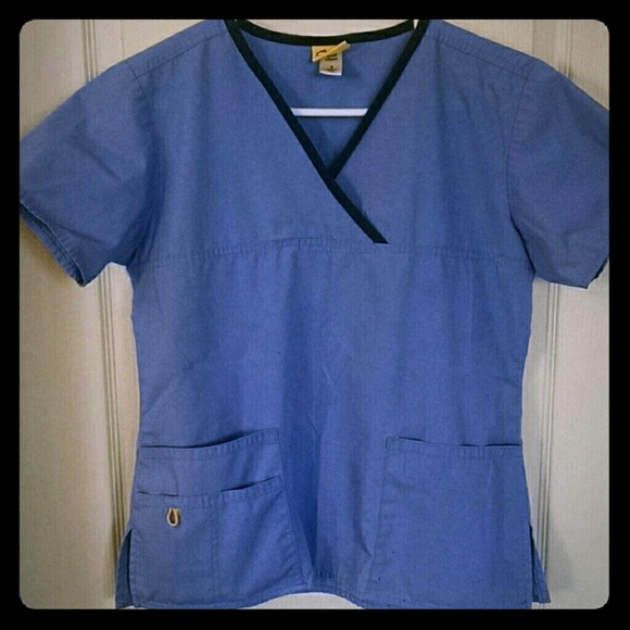 Wink scrub top