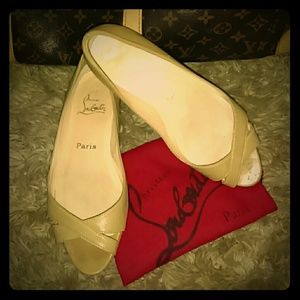 Criss Cross CL Sandals