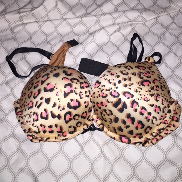 BOMBSHELL PLUNGE - VS