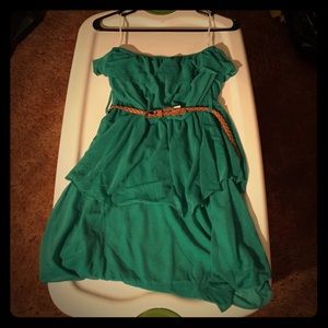 Real strapless top