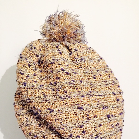 Vintage Saks Fifth Avenue gold sock cap