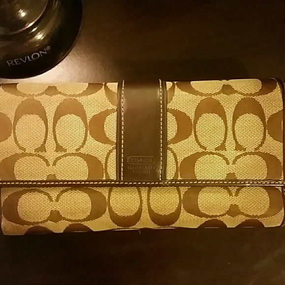 Coach wallet