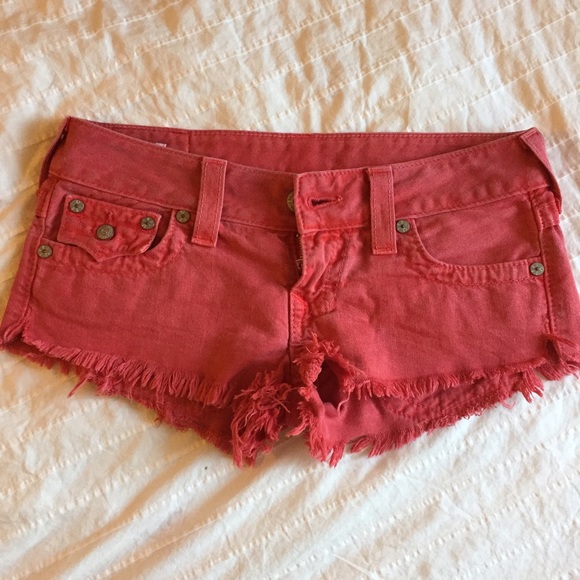 Red true religion Joey cut offs