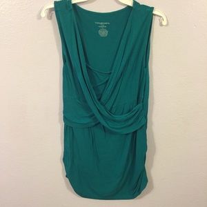 Maternity and nursing top