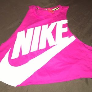 Very cute Nike crop top tank