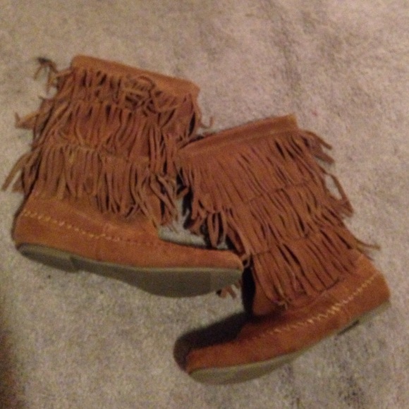 Fringe Boots