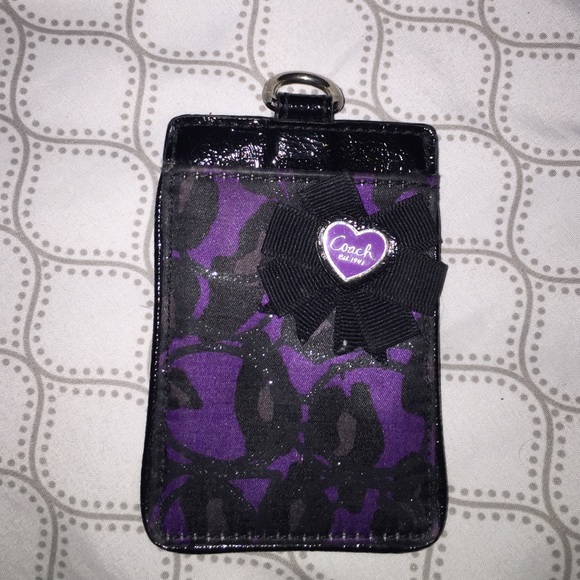 Coach ID holder!