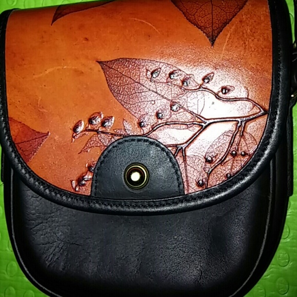 CL Whiting Co. Tear drop leather edge bag - Picture 3 of 7