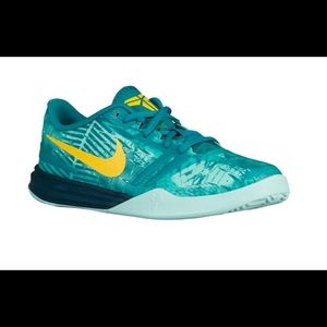 Nike Kobe mentality Teal/Yell Sz women 7.5 / 6.5Y