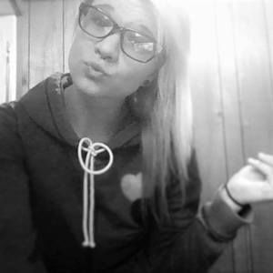 Meet your Posher, Michala