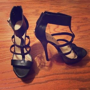 Black Kelly Luxe Heels