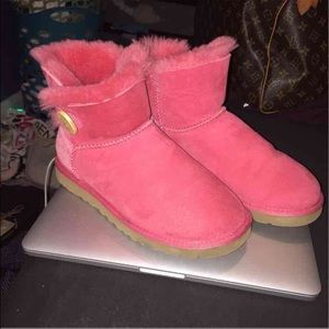Hot pink uggs