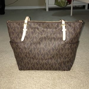 Michael Kors purse