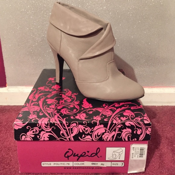 Leather Grey fall booties