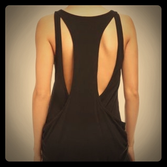 Fabletics cutout tank