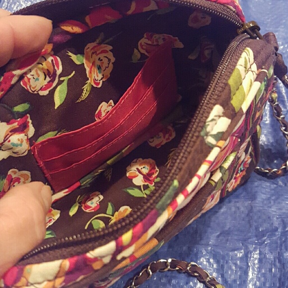 Vera Bradley crossbody - Picture 3 of 3