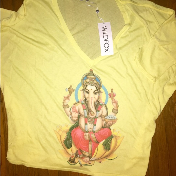 WILDFOX ELEPHANT GODDESS SUNDAY MORNING V NECK 🎄