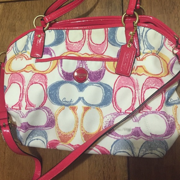 Coach purse. - Picture 2 of 3