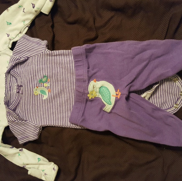 Carters nb outfit