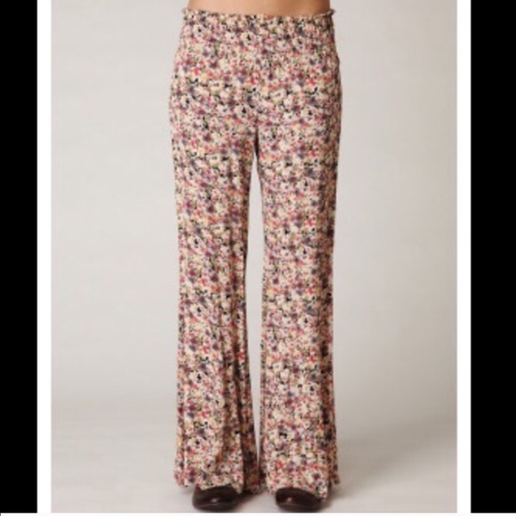 🎉🎉Free People Gorgeous Flare Pants - Picture 3 of 4