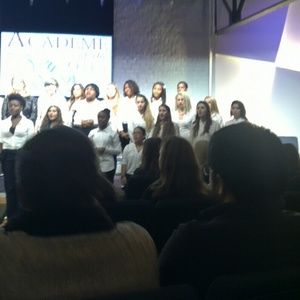 Meet your Posher, Rena