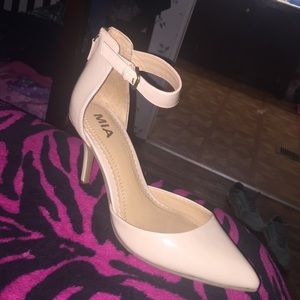 Mia heels