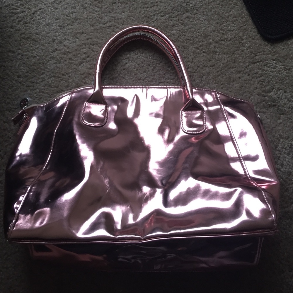 Pink metallic chi purse
