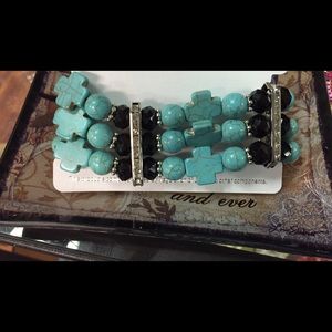 Beautiful Turquoise and black bracelet 😇😍