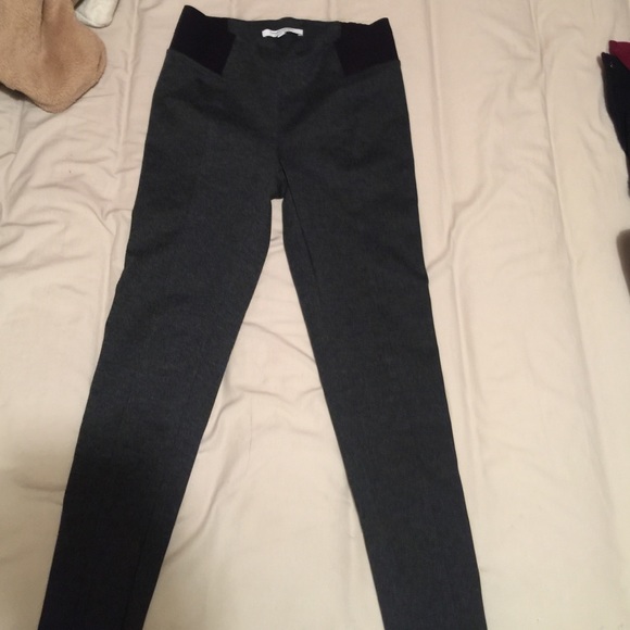 Dark grey legging