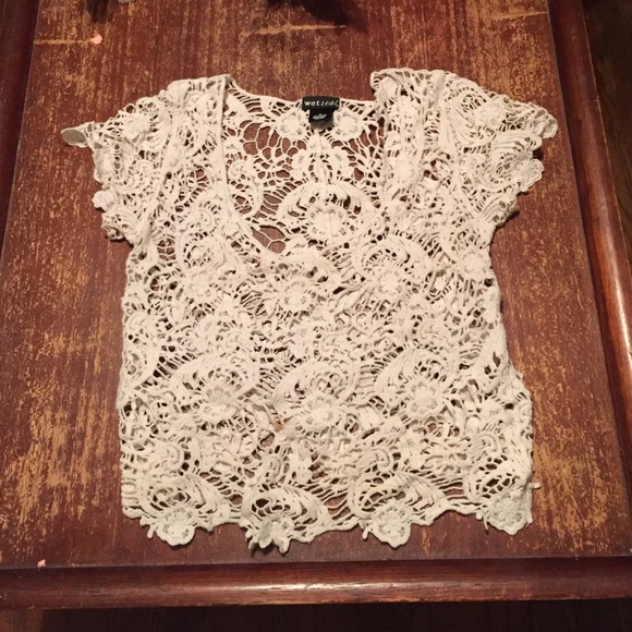 Cute Medium shirt from wet seal . Only 18 dollars