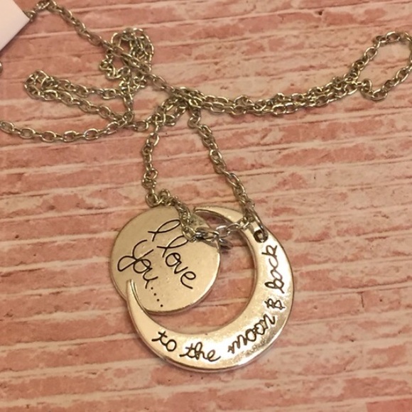 ⛔️SOLD⛔️ Gold Love You To The Moon Necklace - Picture 2 of 3