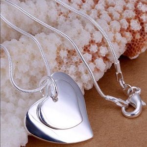 Beautiful Sterling silver necklace....