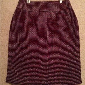 Brand new fitted skirt. Fully lined.