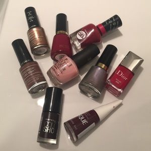 Bundle of nail polish #DIOR-NOT AVAILABLE