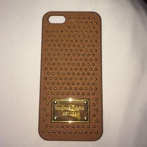 MICHAEL KORS IPHONE 5 CASE.