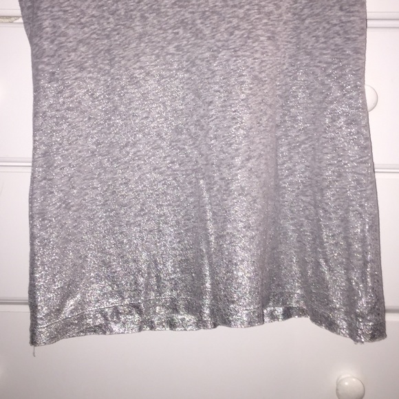 American eagle vneck shirt - Picture 3 of 3