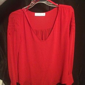 Stella blouse with cute detail