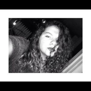 Meet your Posher, Zoe