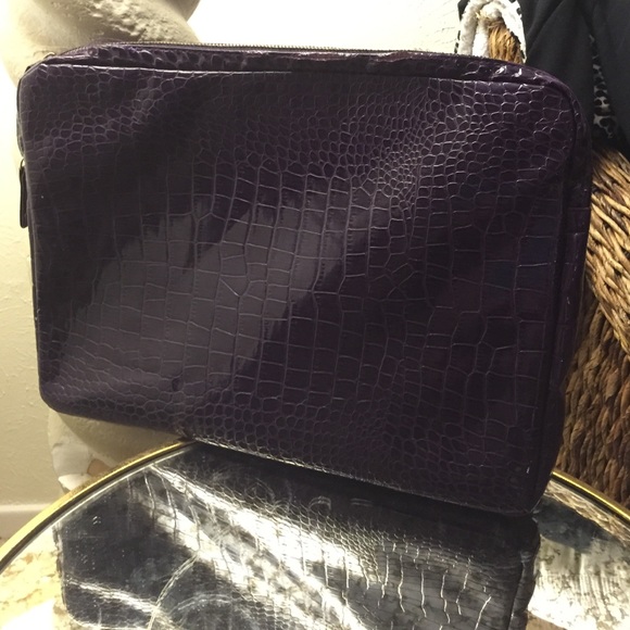 Tablet sleeve