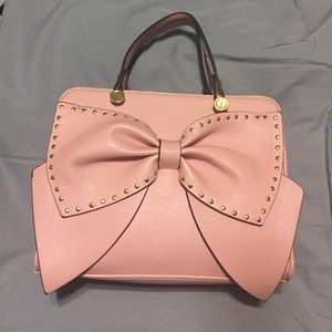 Betsey Johnson Bow All About It Bag!