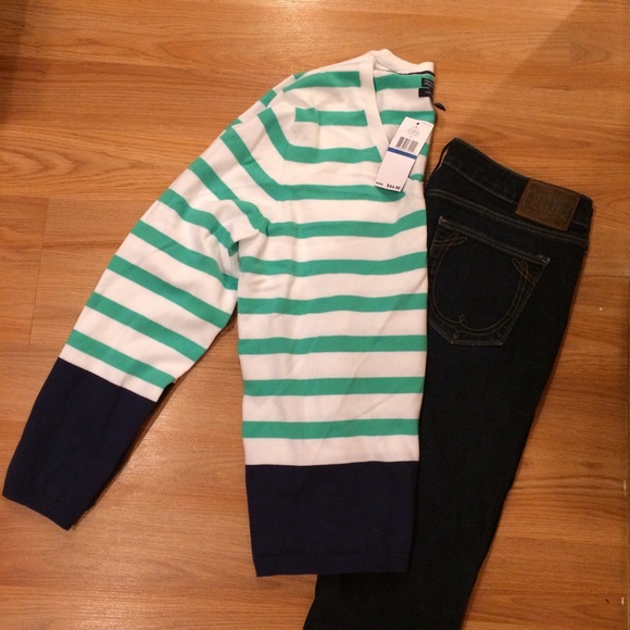 HP🎉 Tommy Hilfiger XL Lightweight Striped Sweater