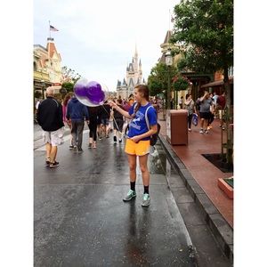 Meet your Posher, Annie